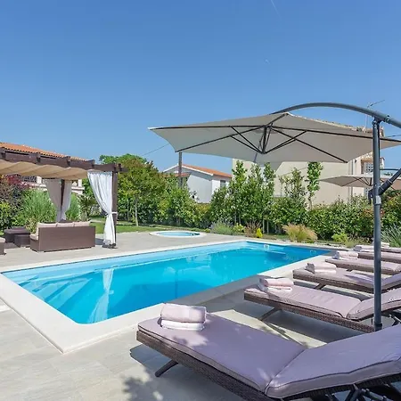 Tena Villa Tribunj (Sibenik-Knin)